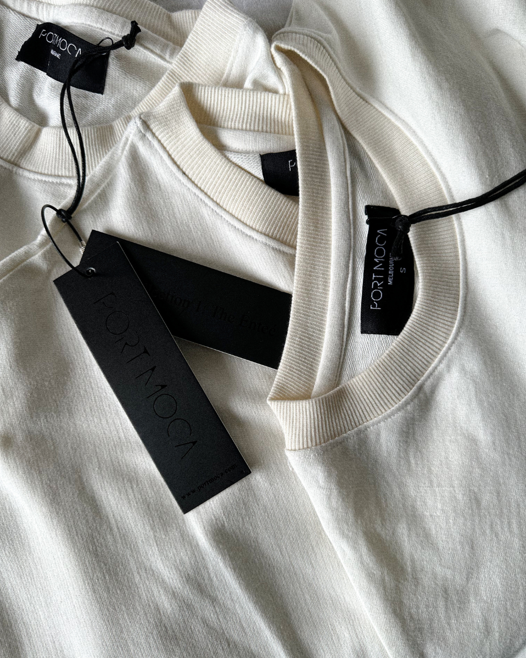 THE ENTRÉE GRAPHIC TEE : IVORY